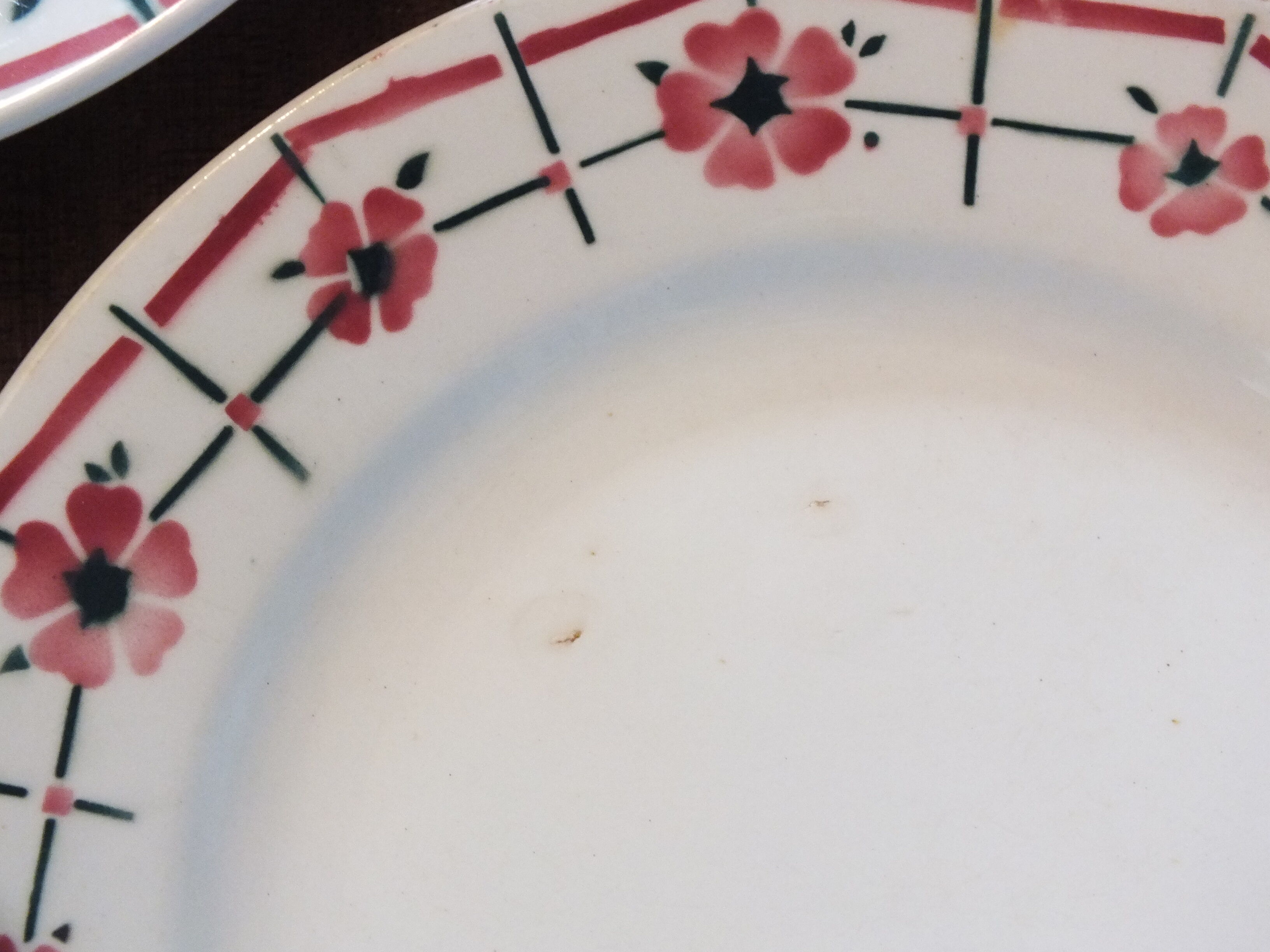 3 plates St Amand Céranord model Monique