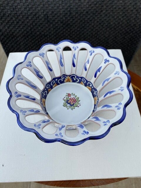 Renoleau art decoration open fruit basket