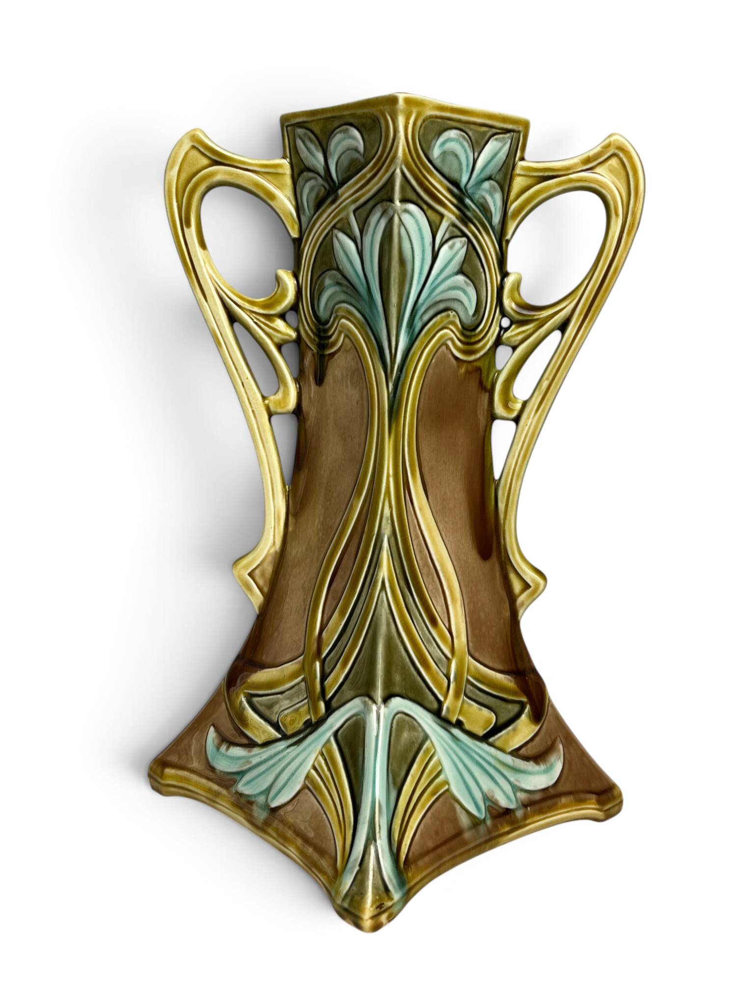 Art Nouveau, two barbotine vases from Onnaing around 1920.