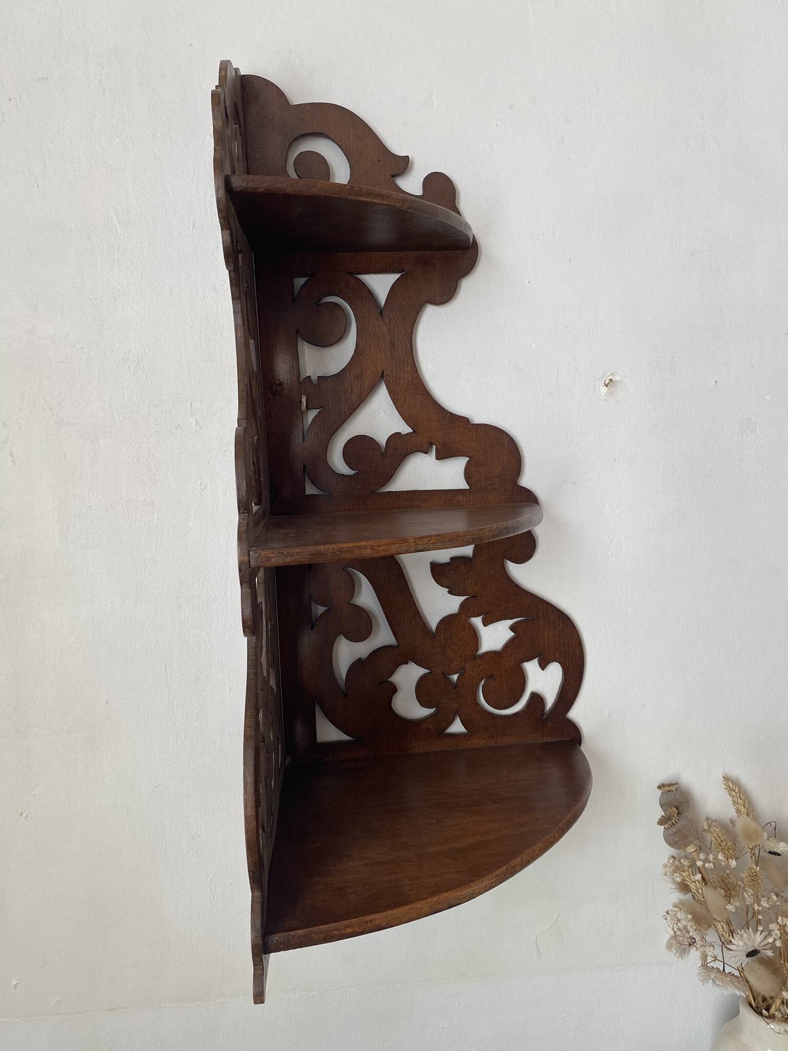 antique corner shelf in openwork wood with 3 shelves