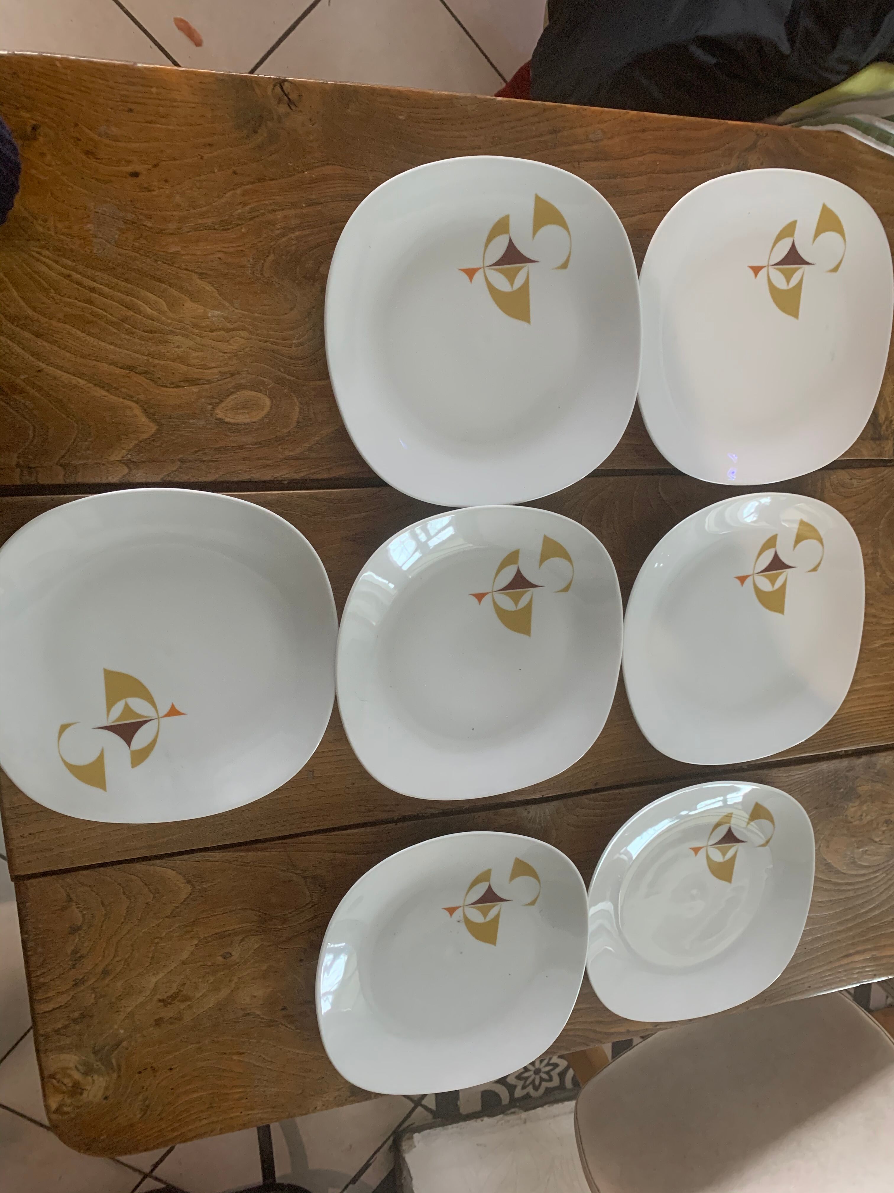 7 flat plates schirnding bavaria in white porcelain design design 1970