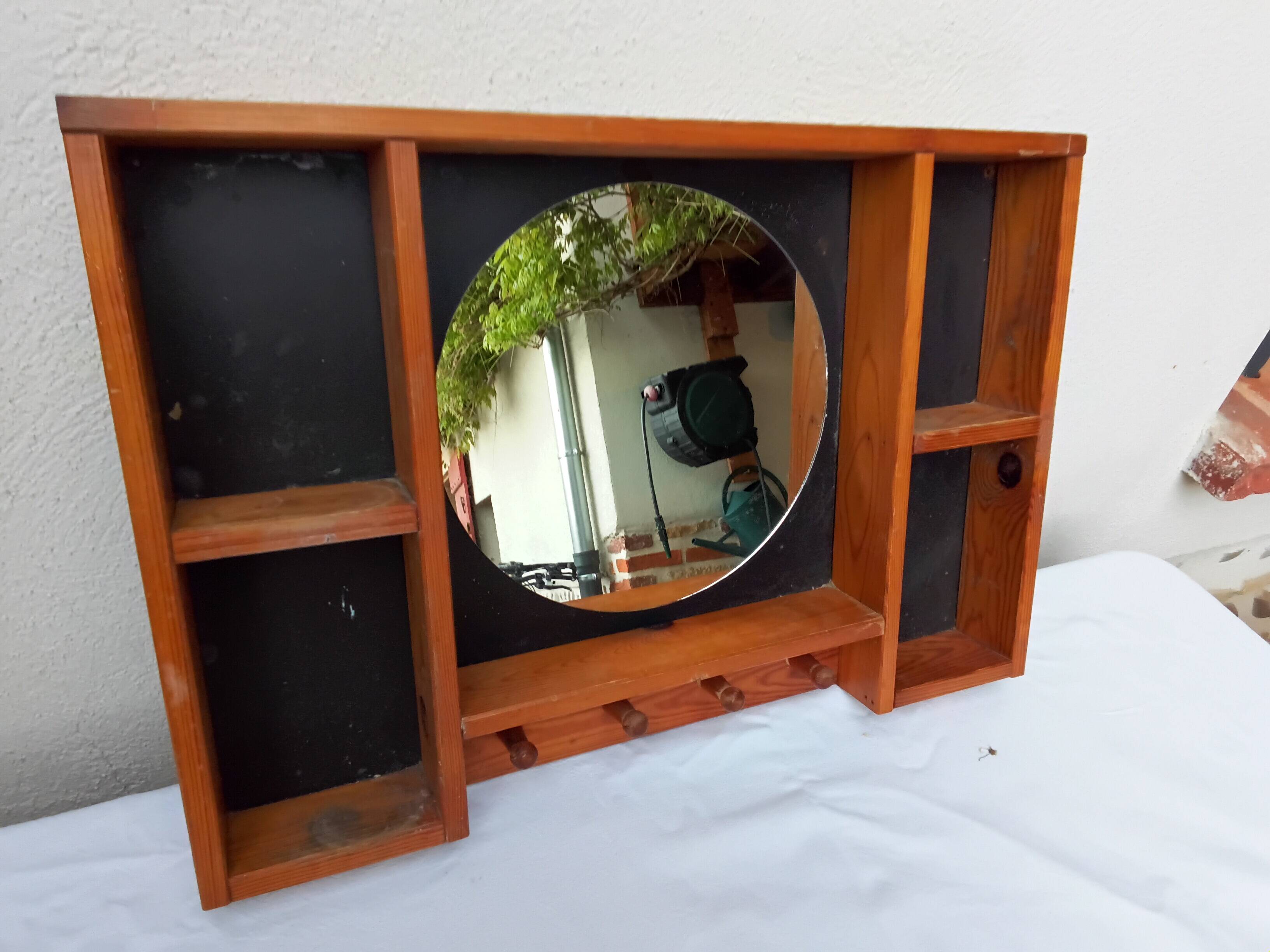 Étagère bois miroir rond année 80