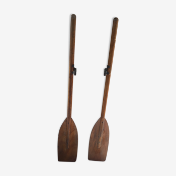 Old pair of Hutchinson wooden oars