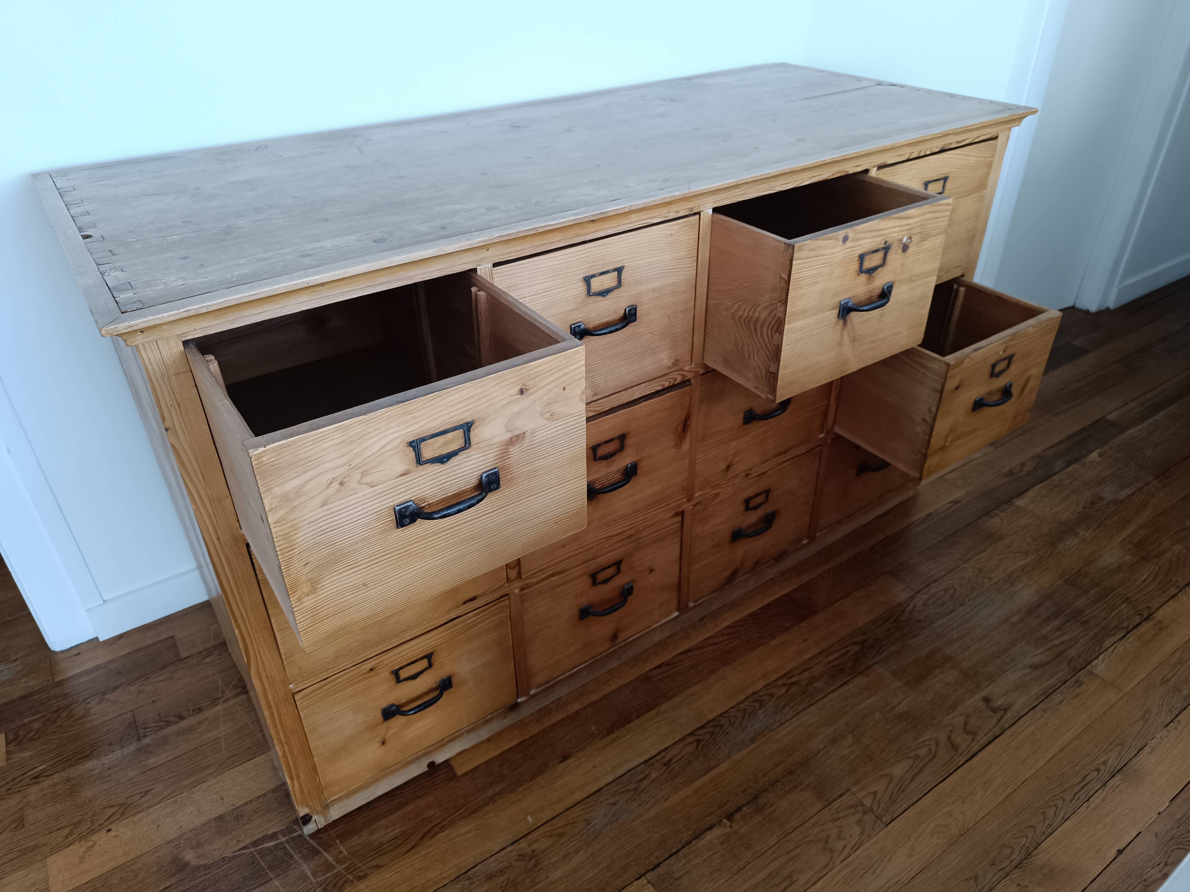 Craft fir furniture with drawers
