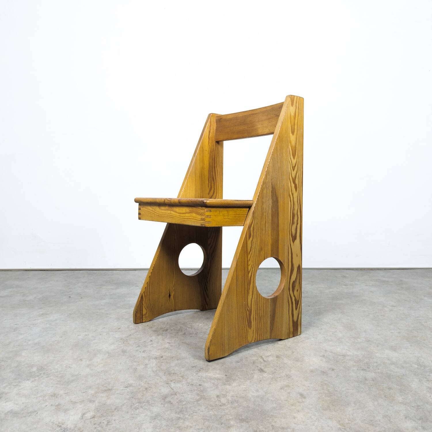 Solid pine sculptural chair by Gilbert Marklund for Furusnickarn