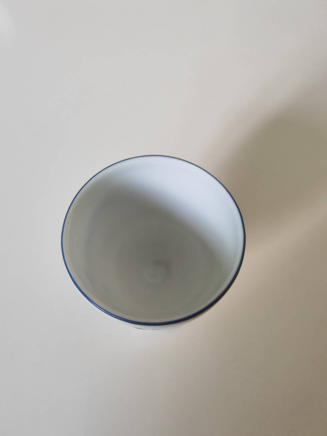 Chantilly porcelain egg cup