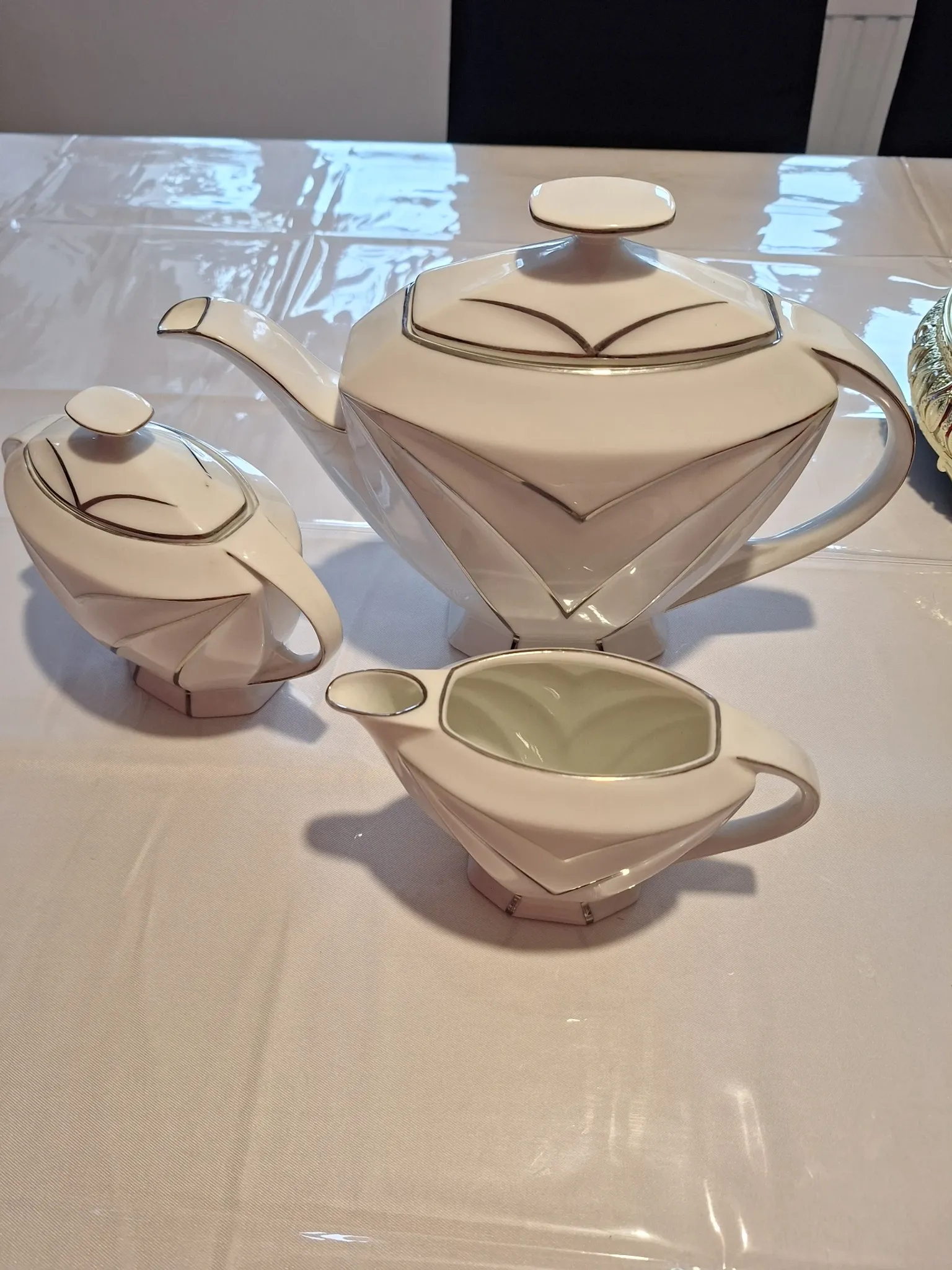 Art Deco 3-piece coffee/tea service