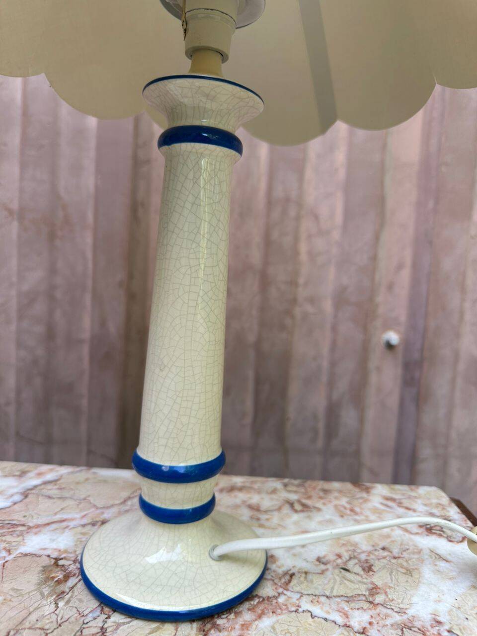 2 vintage ceramic bedside lamps from the 1990s.