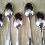 9 Silver-plated metal teaspoons, 18g