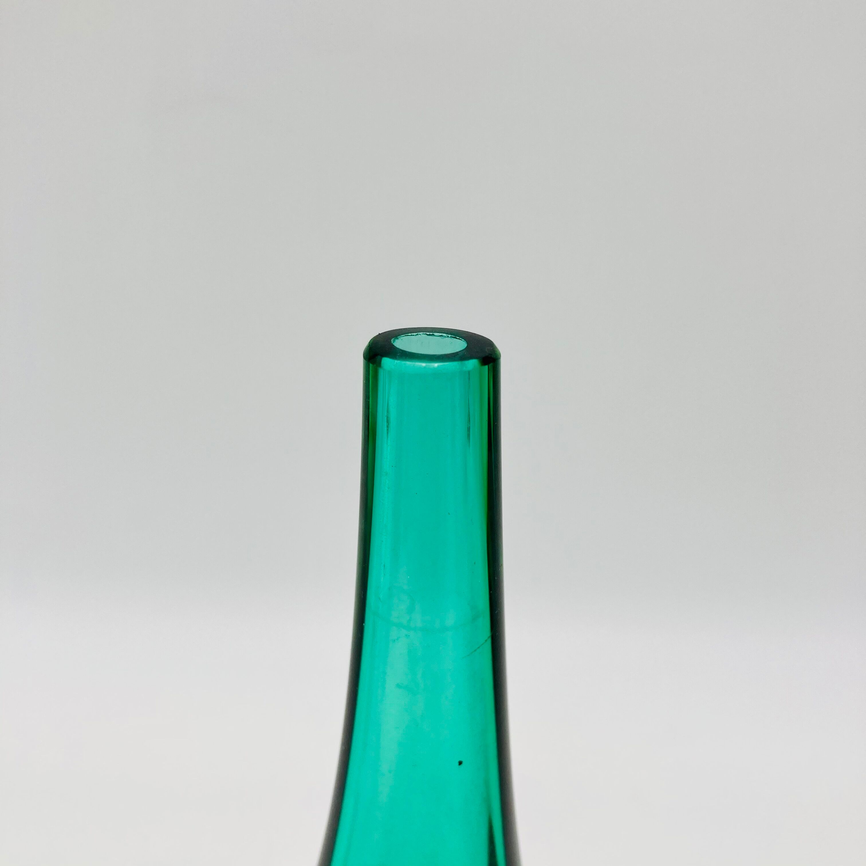 Vase soliflore form drop of water in glass, from Murano, Italy 1970