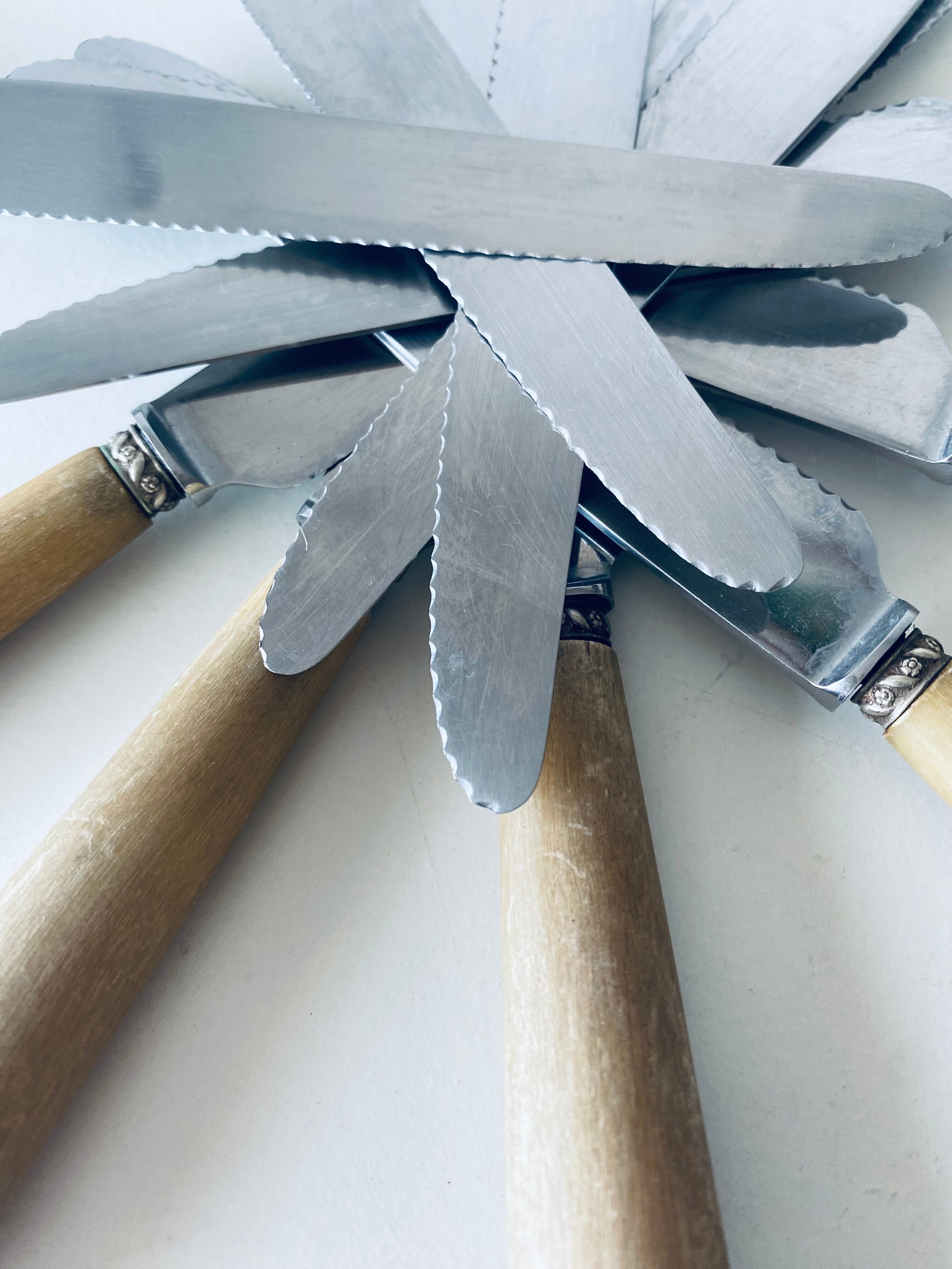 Set of 10 antique knives