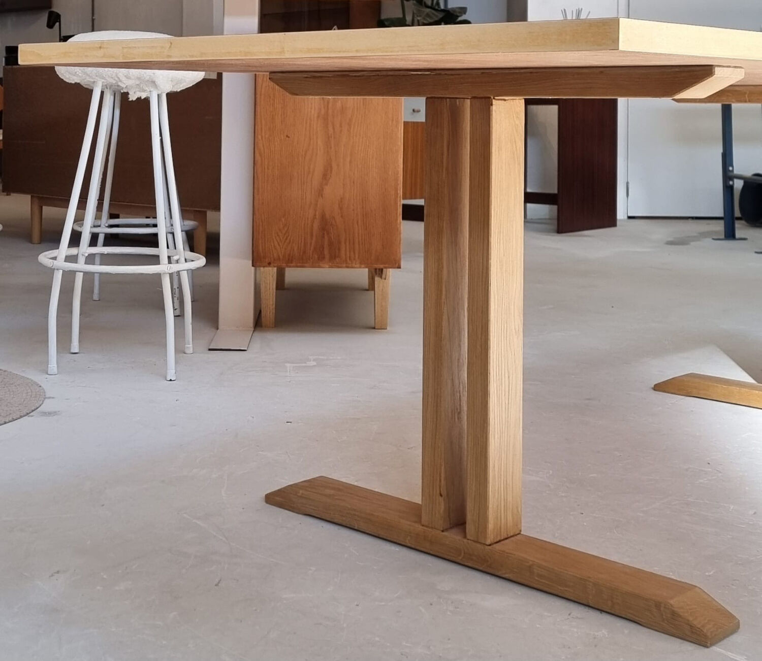 Table à manger Tjalfe