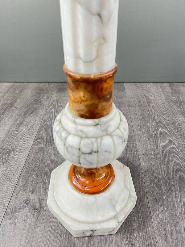 Paire De Colonnes En Marbre, Travail De La Fin Du XIXe Siècle