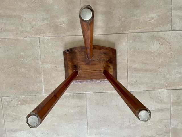 Tripod stool in solid oak 1950