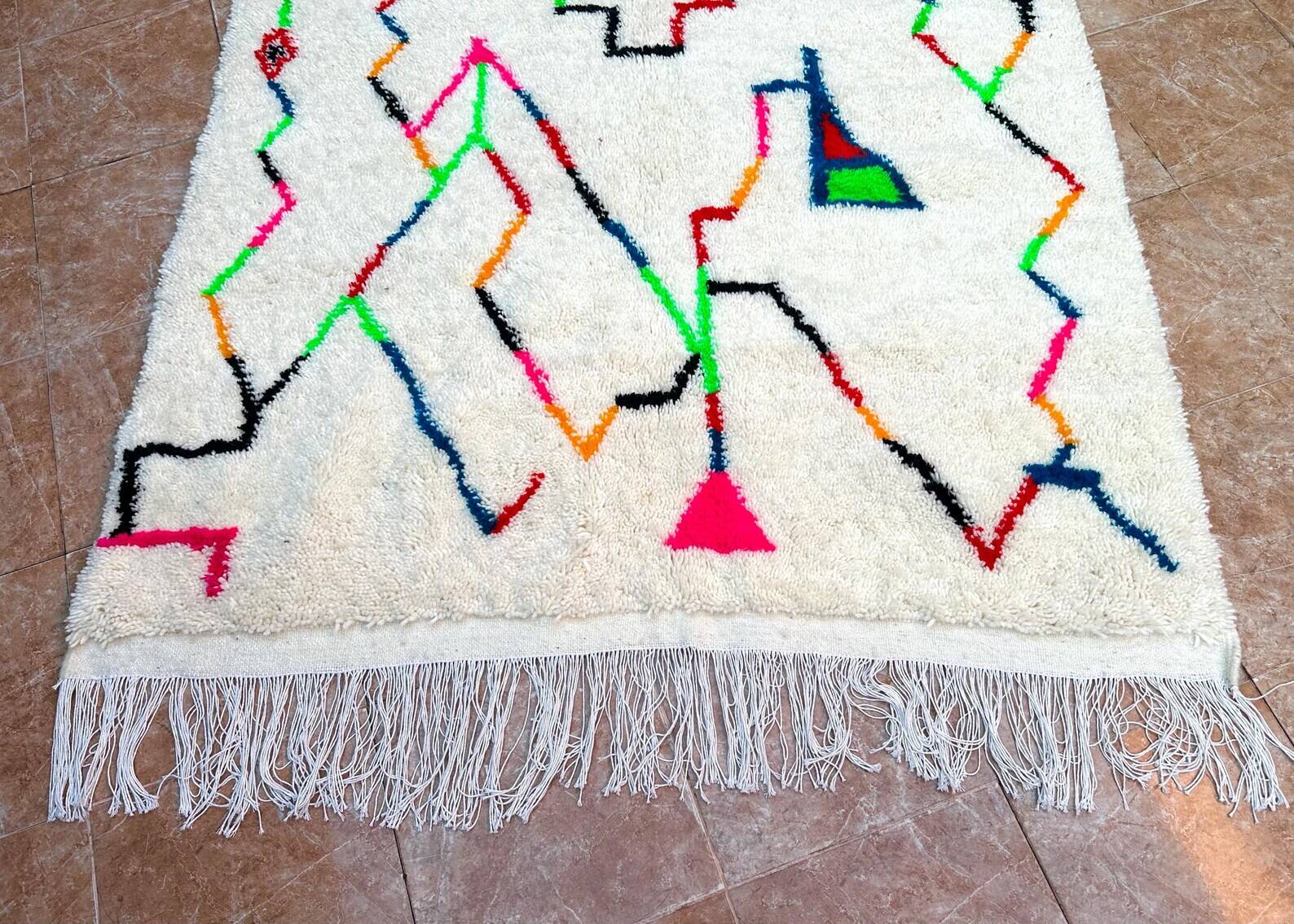 Handmade Berber wool rug: Moroccan Azilal style, colorful patterns