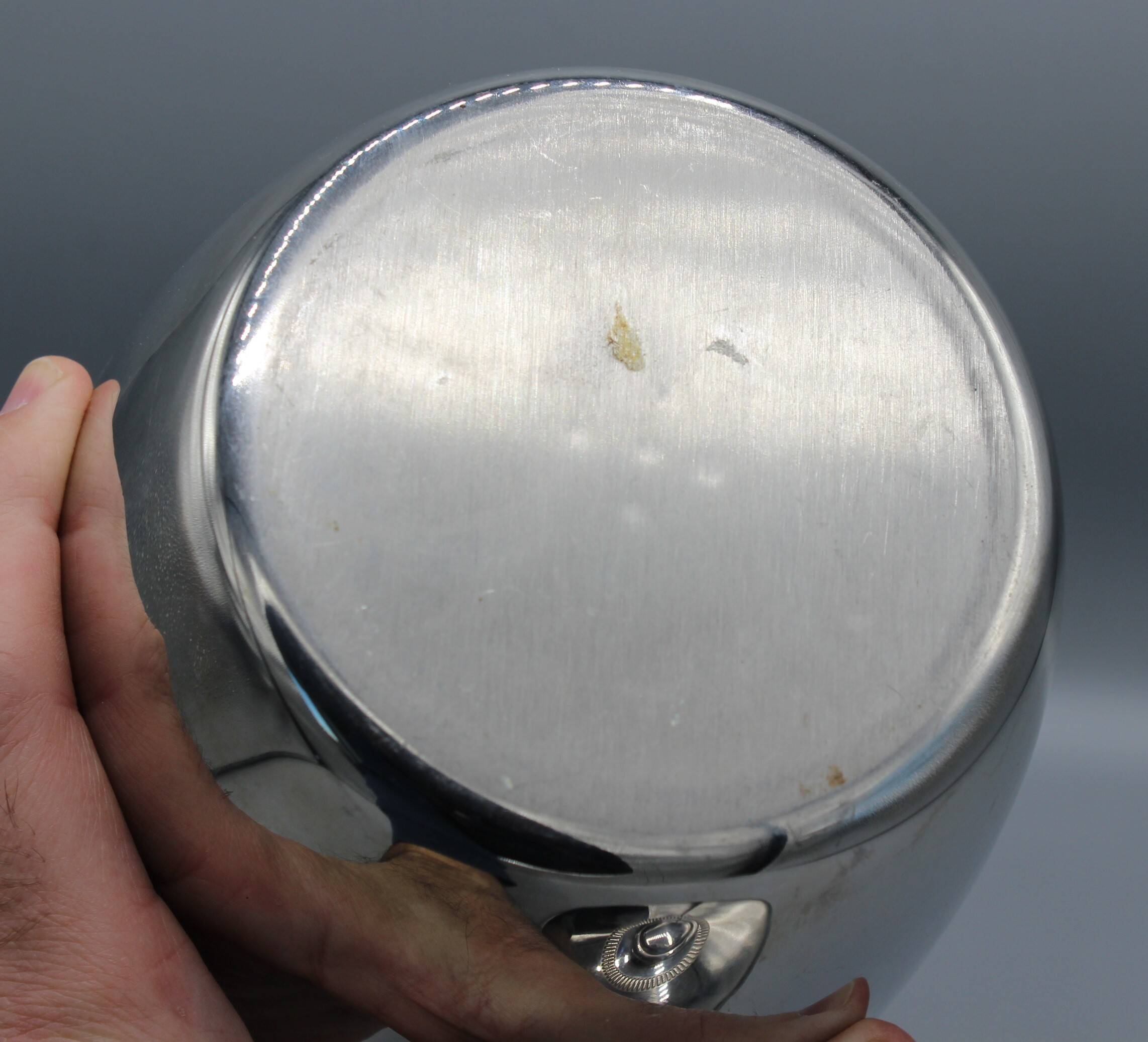 Stainless steel and plastic ice bucket - vintage 70