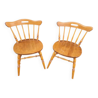 Paire de chaises en bois massif 1963 par Nesto Suède