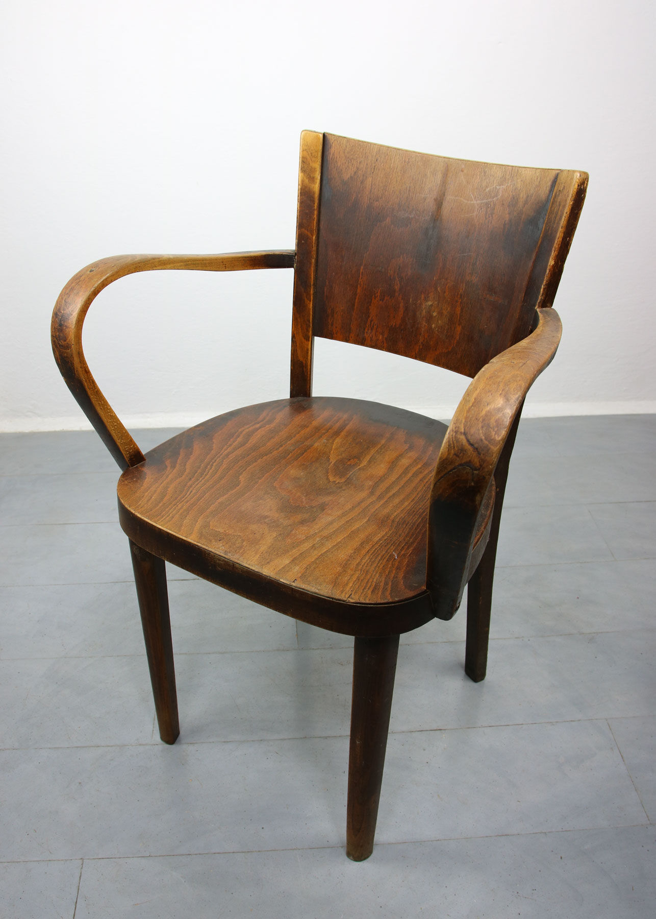 Bentwood B47 armchairs by Michael Thonet, 1930