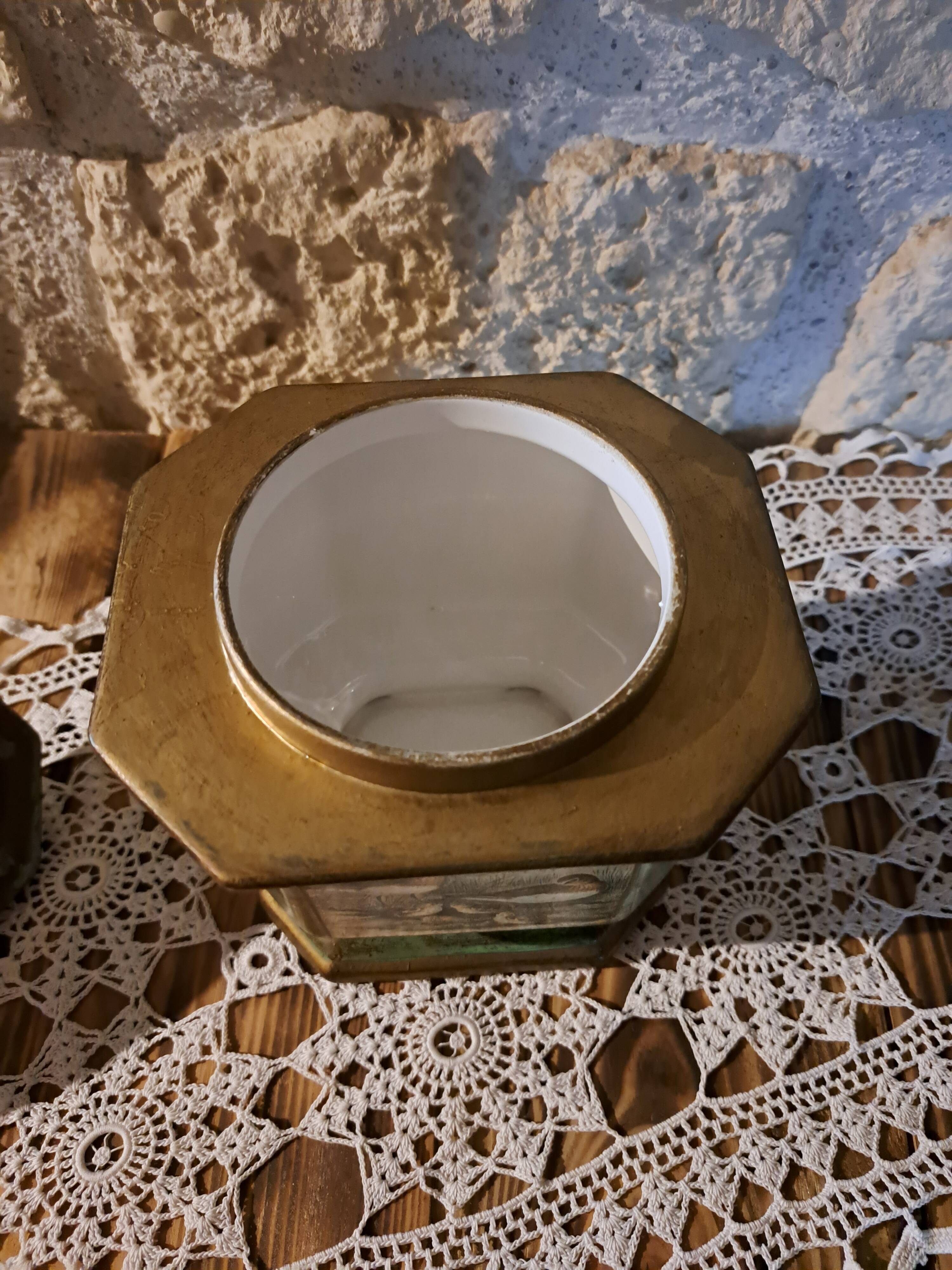 Vintage ceramic tobacco pot with bird decor
