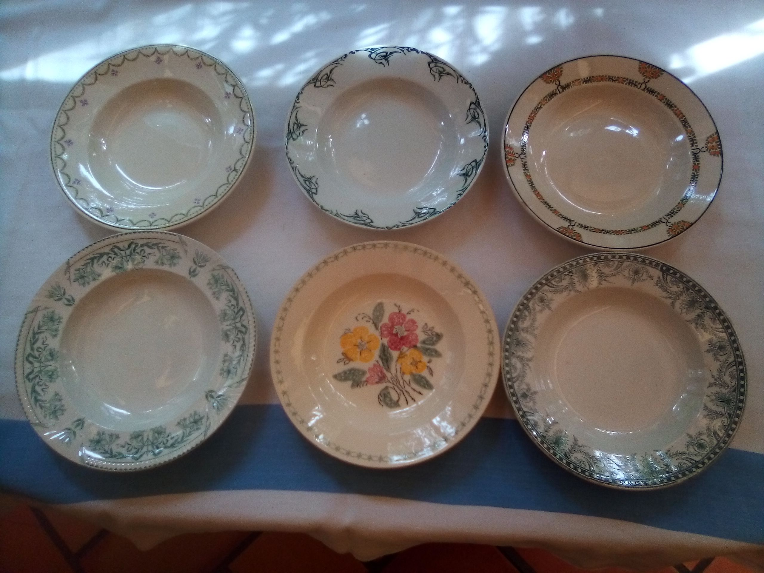 Assorted 6 old hollow plates dominant green