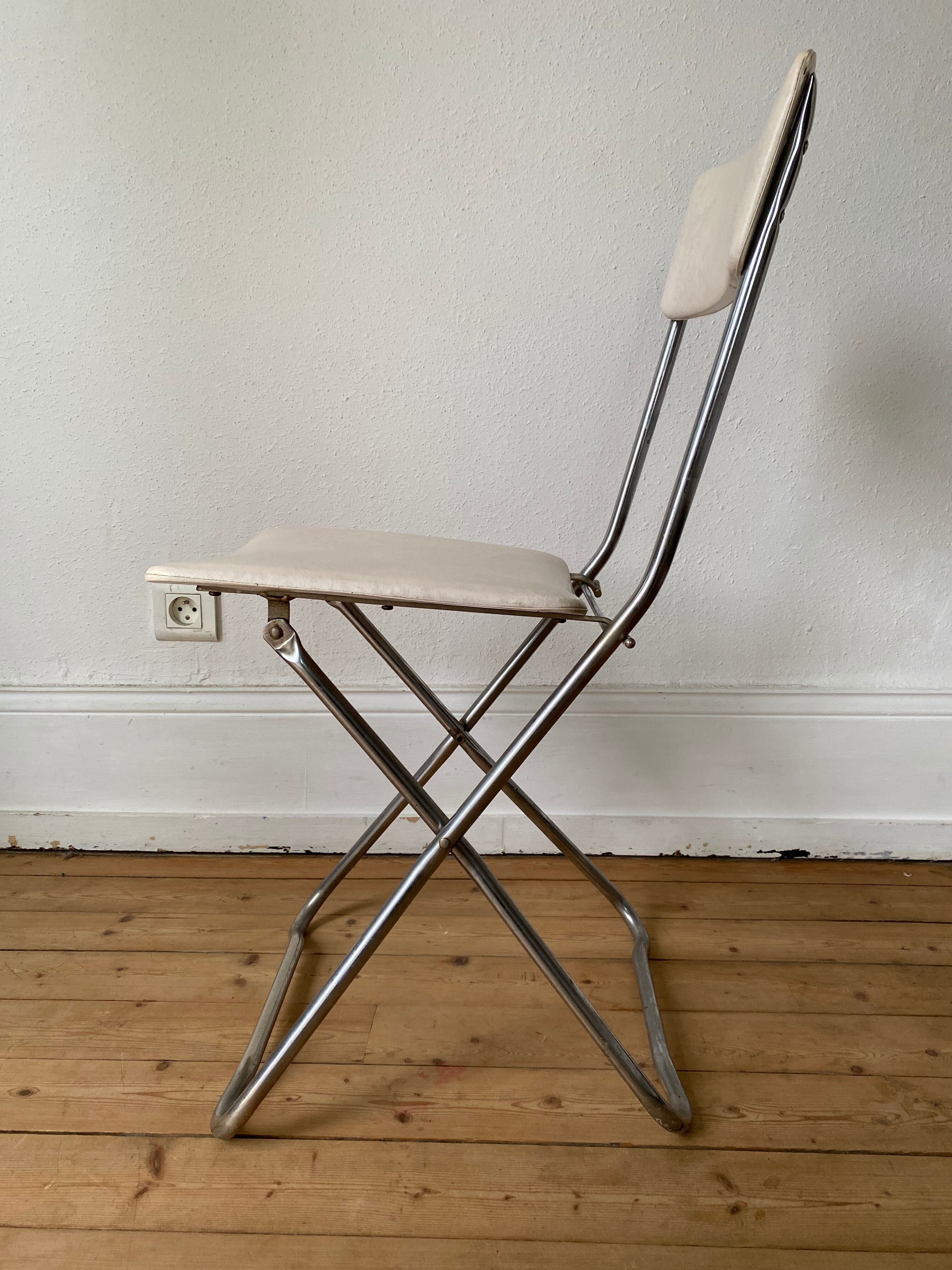 Soudexvinyl folding chairs 1970