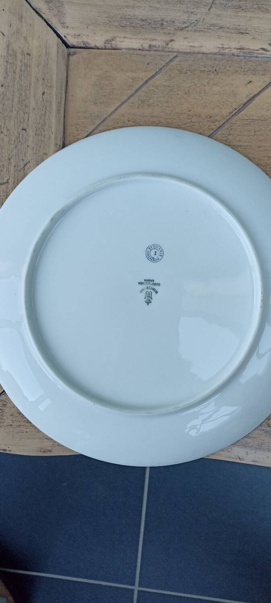 Saucière et 2 plats