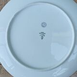 Sauce boat and 2 dishes