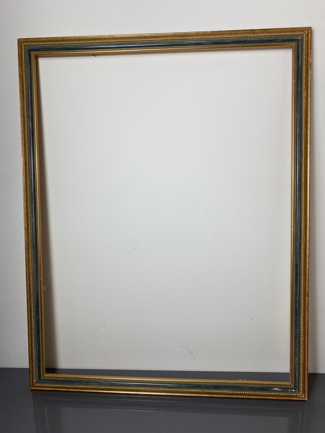 Large bicolor wooden frame