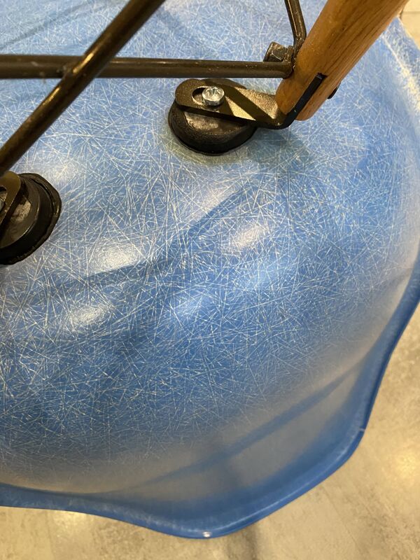 Chaise dsw fibre bleu turquoise dowel oak chene clair eames herman miller