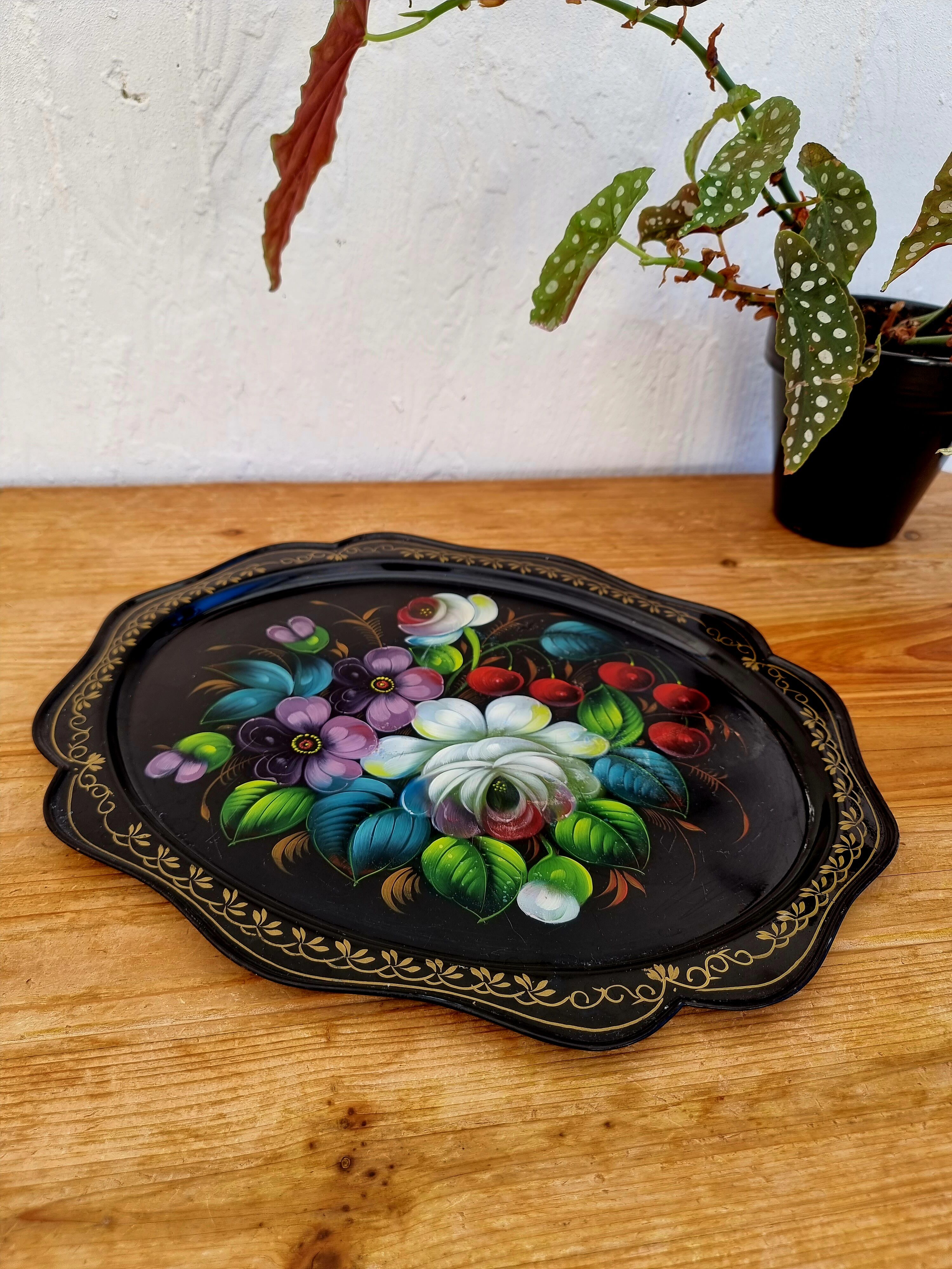Metal tray with flowers Made in USSR