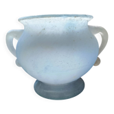 Ancien vase en verre opalin blanc épais – 17 cm – 2 anses