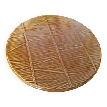 Slip dish