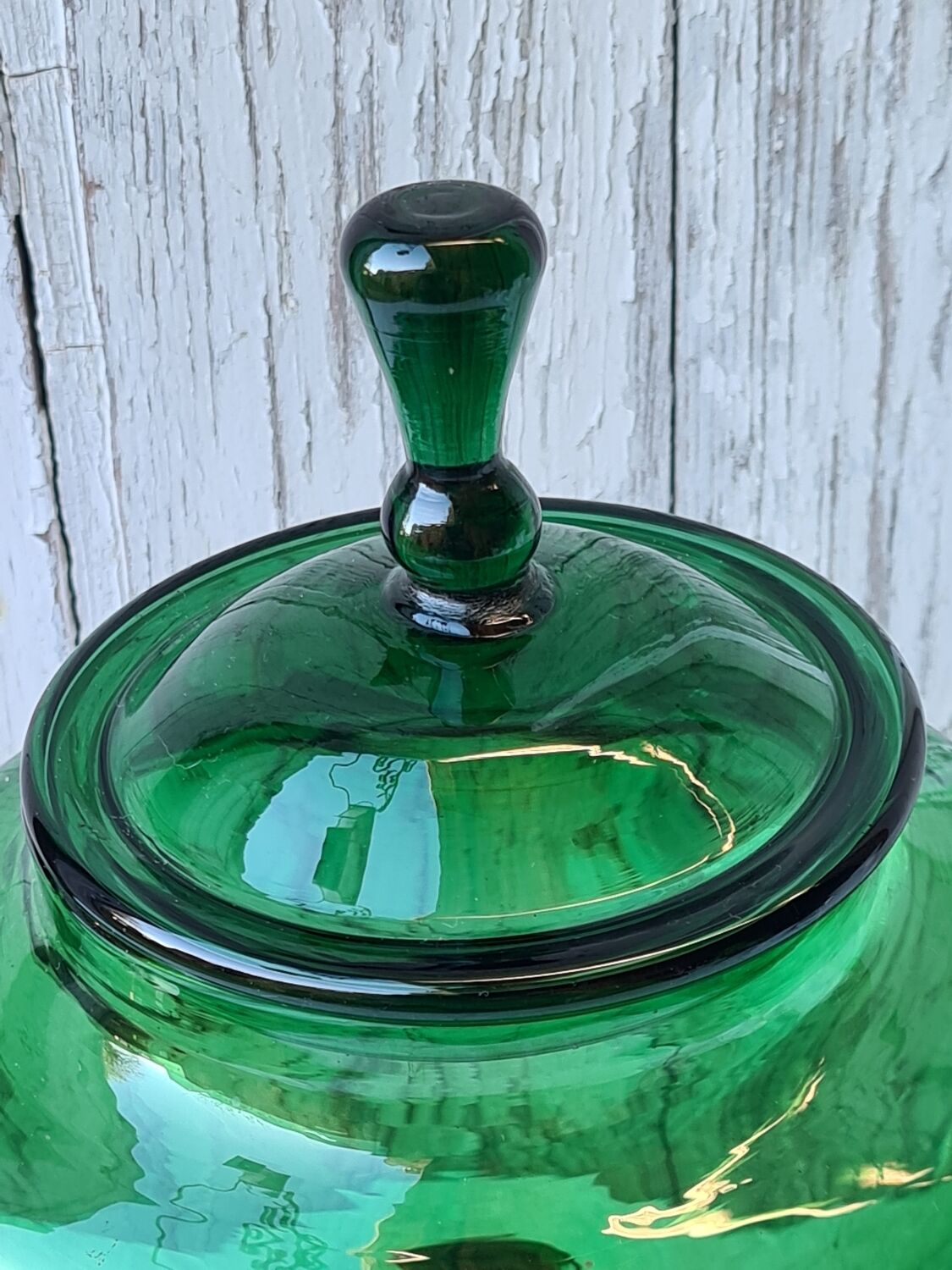 Empoli glass candy box