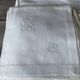 Nappe et 12 serviettes brodées et monogrammées