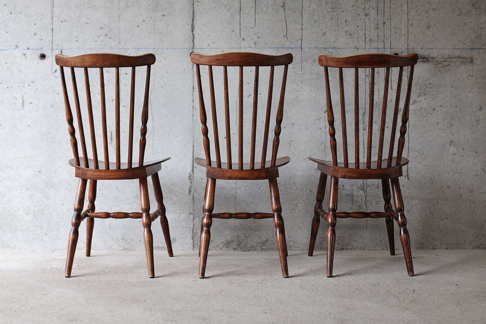 Lot de 3 chaises Baumann modèle Menuet années 50 60
