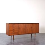 Buffet en teck danois du milieu du siècle, années 1960.