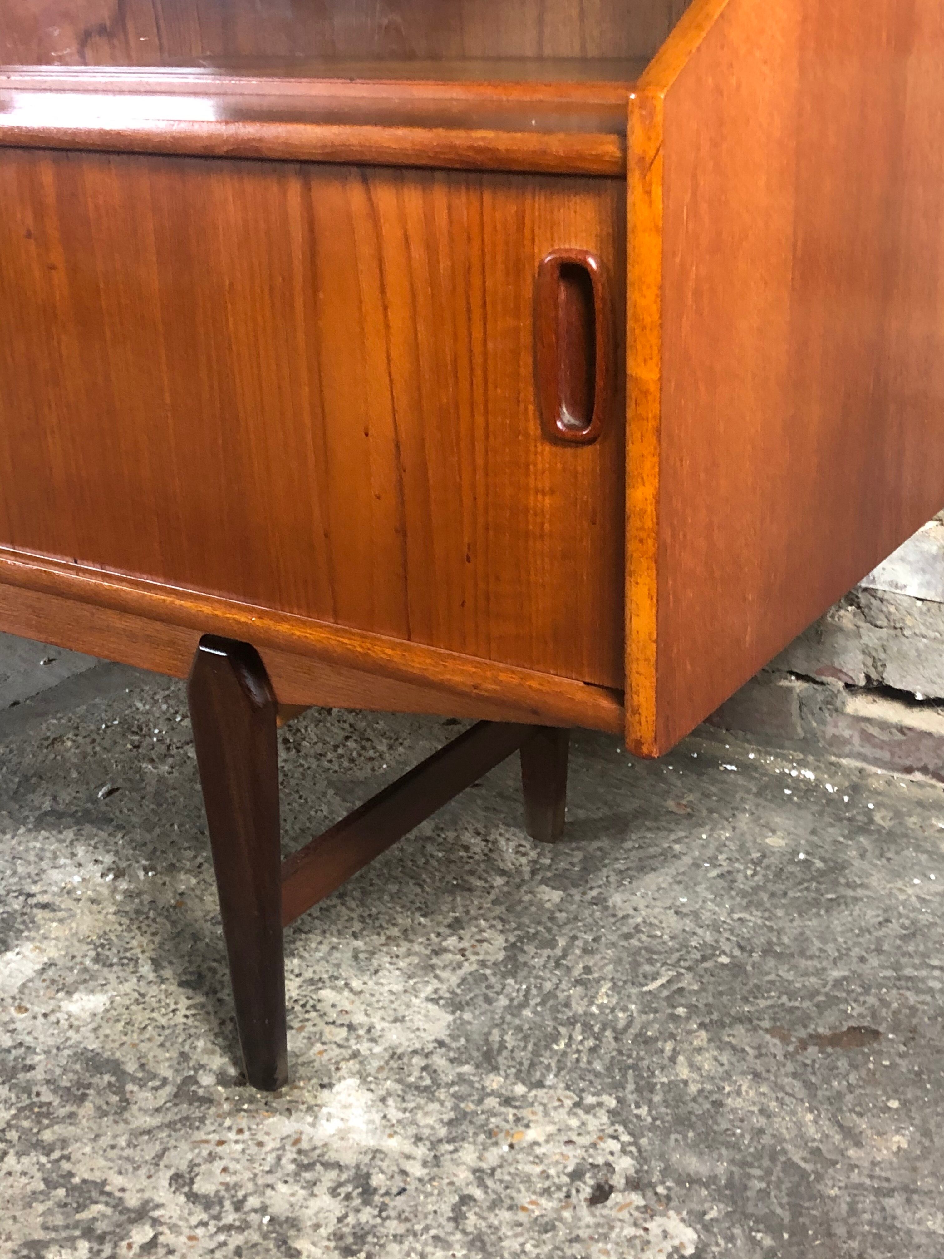 Scandinavian Mahjongg buffet distributed by Samcom 60'S