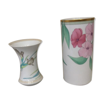 2 ceramic vases