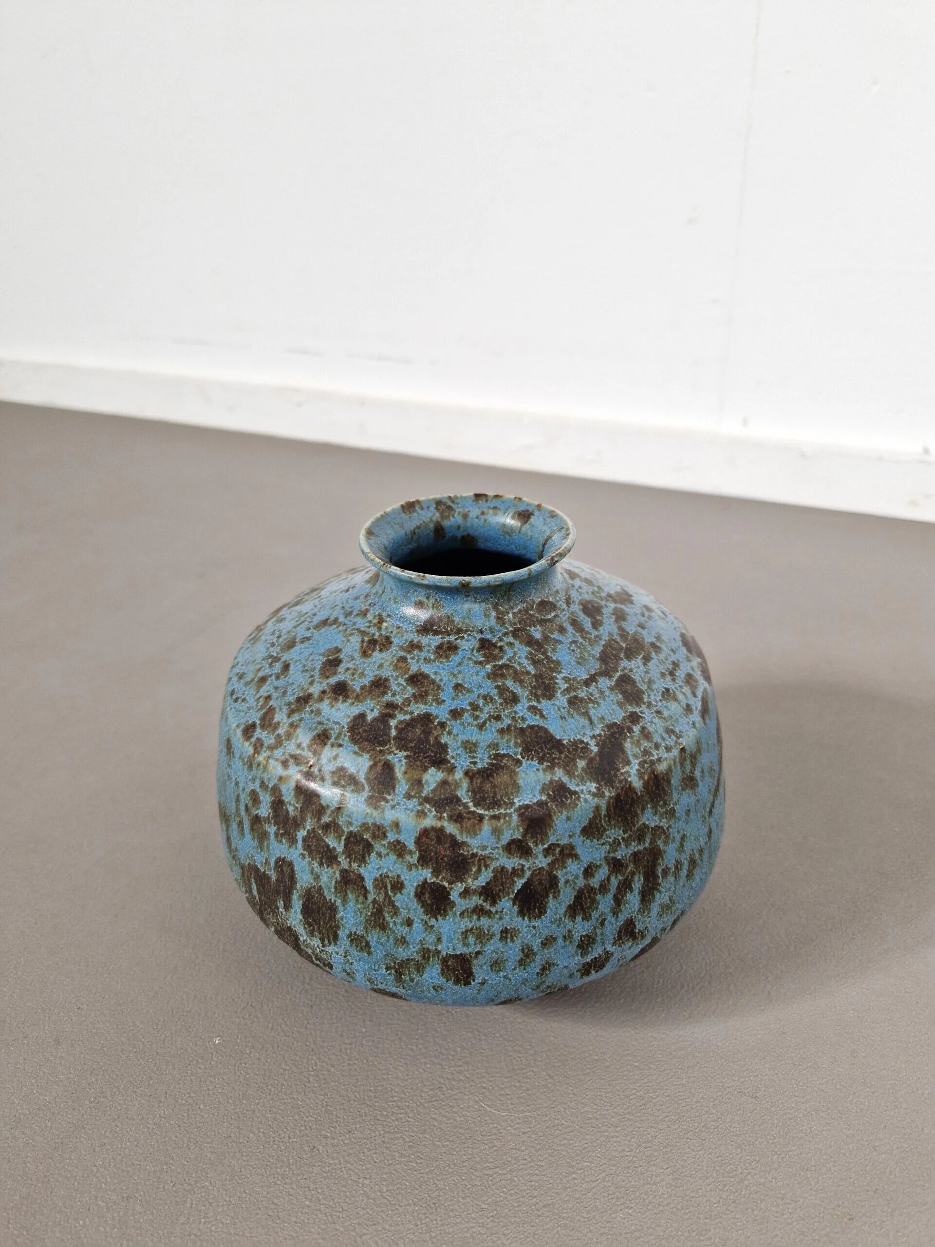Rodolfo Gonzalez Mele vase | 1970s