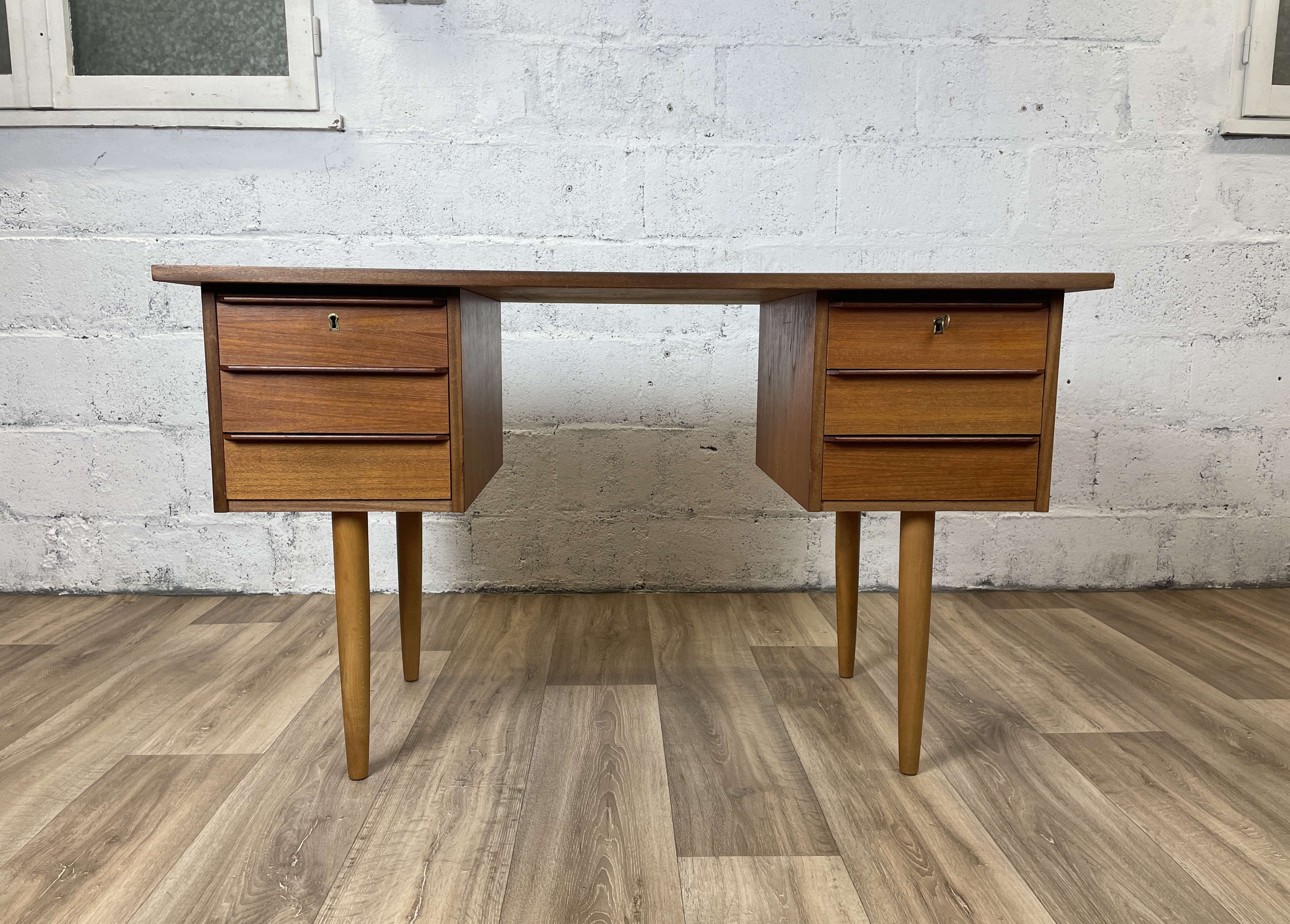 Vintage Scandinavian teak desk, 60s