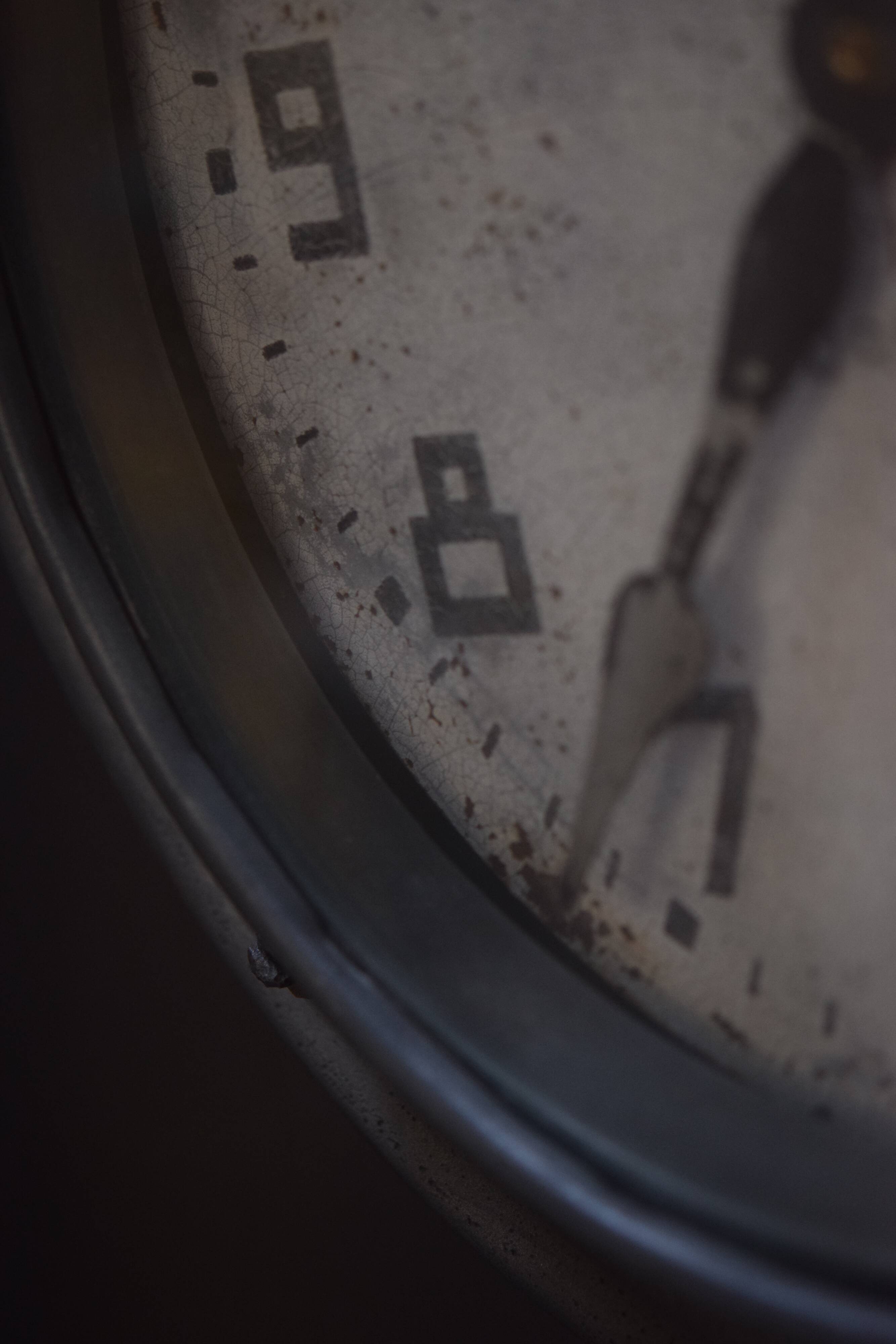 Drevon electric clock 1940