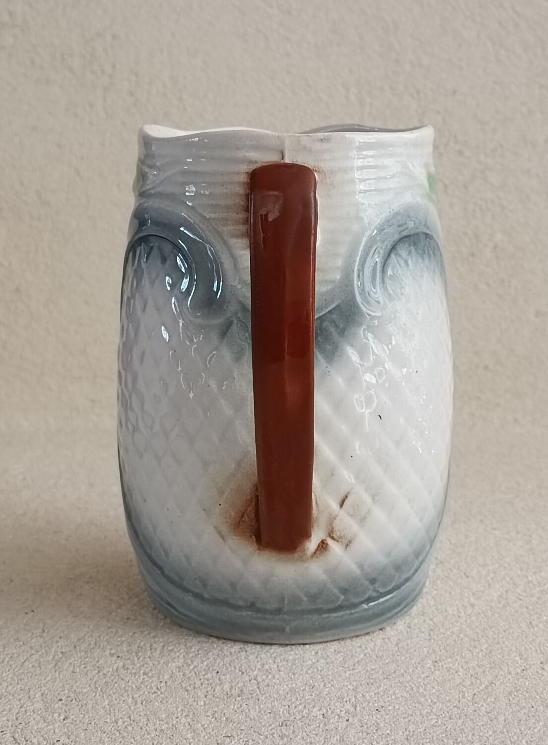 Pichet terre de fer Art nouveau