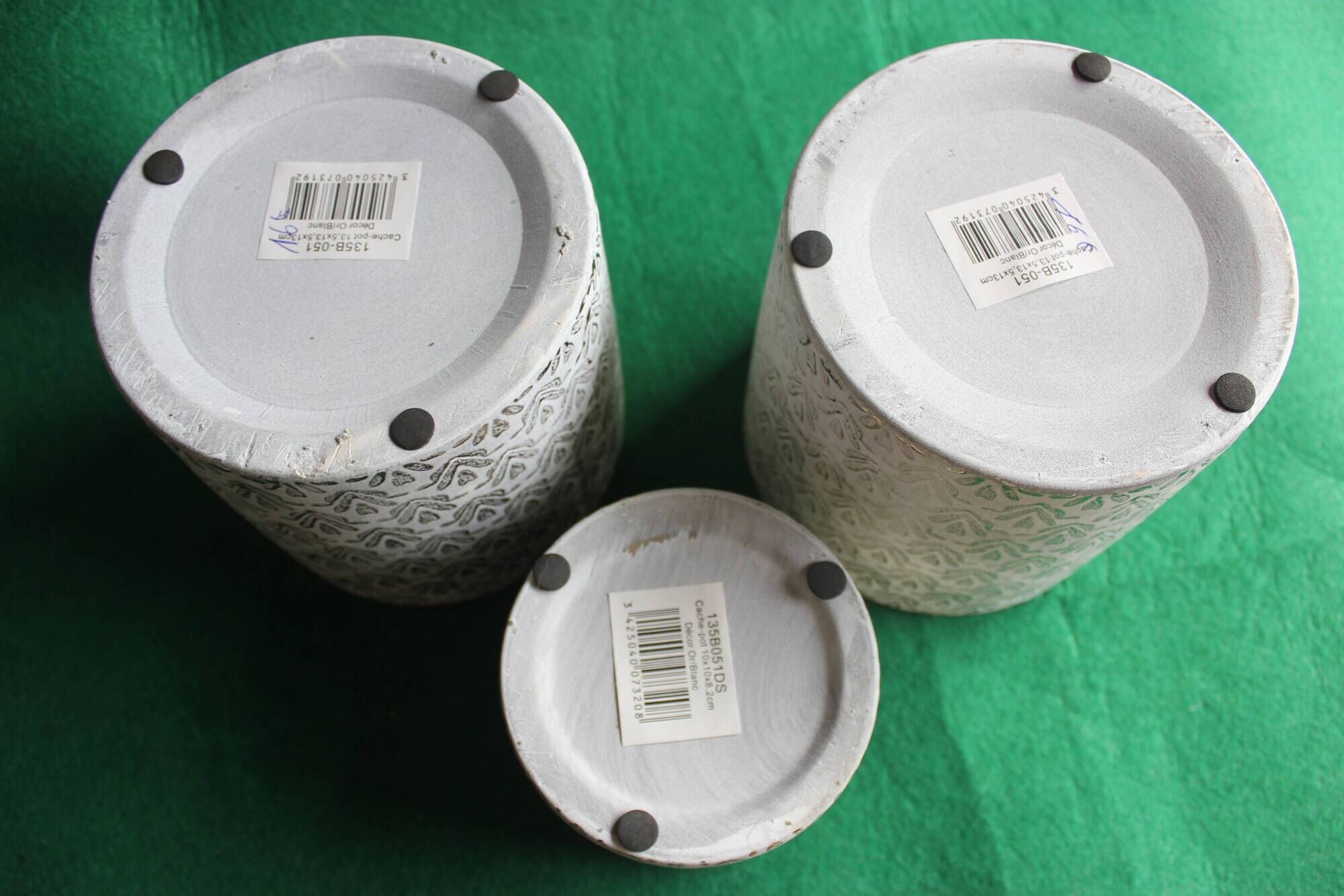 Cache pots