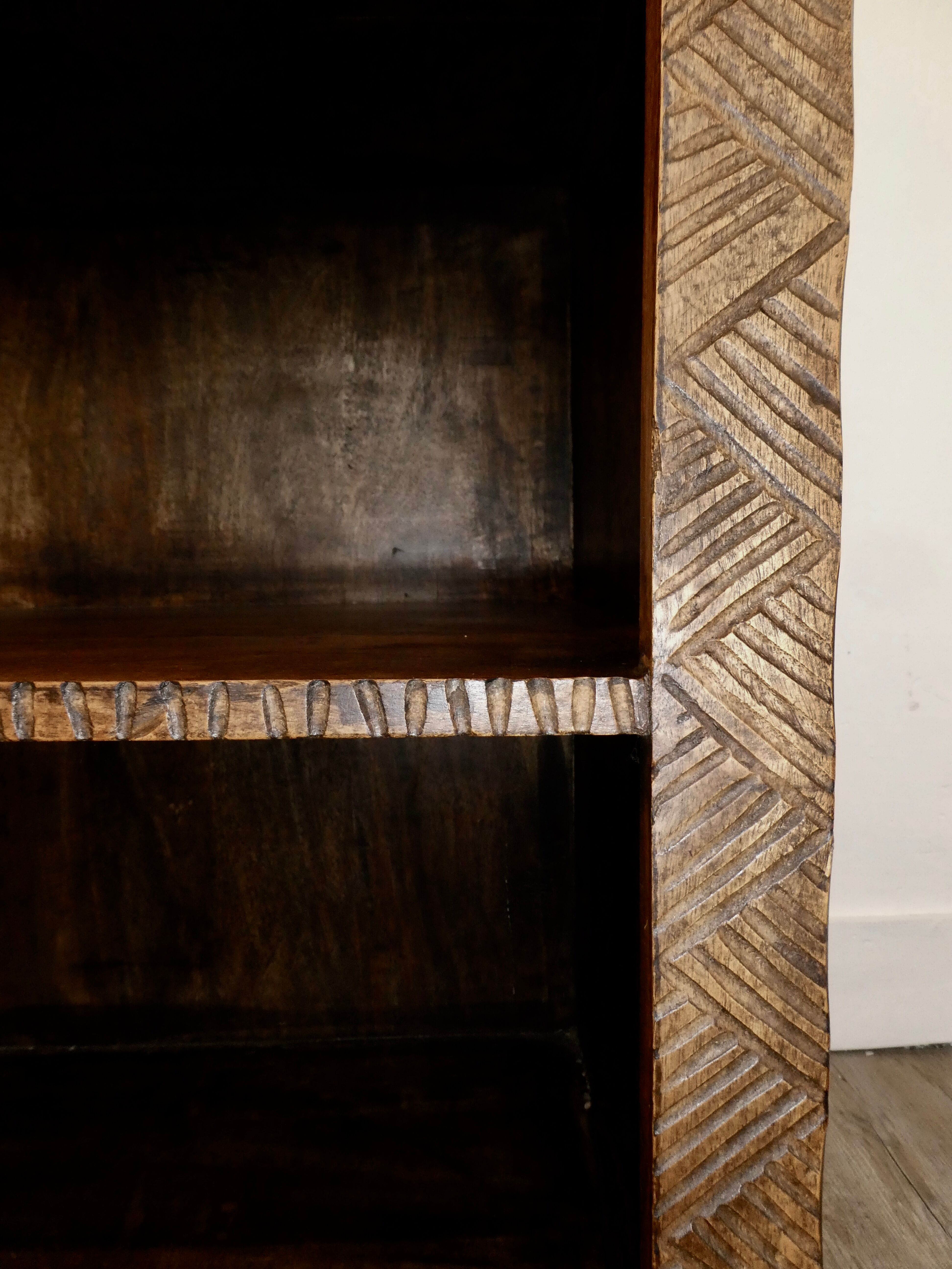 Extra furniture, carved solid wood, ethnic style