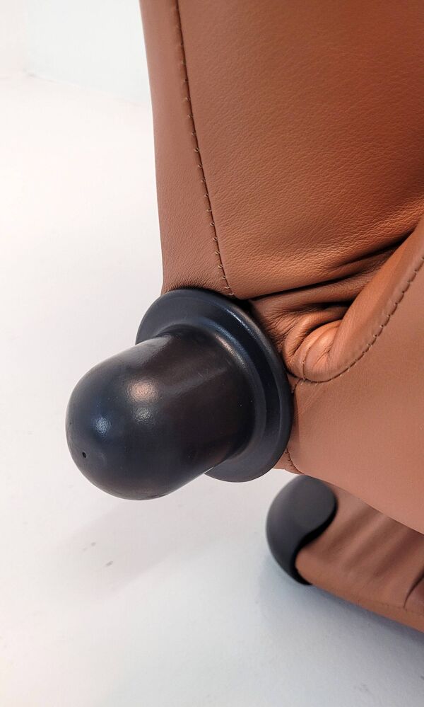 Fauteuil Cassina 111 Wink par Toshiyuki Kita