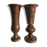 Paire de vases en noyer
