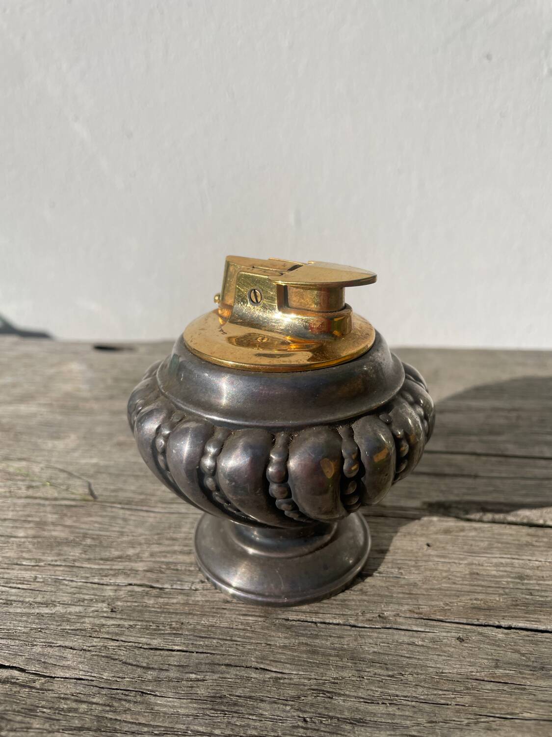 Ronson silver-plated metal lighter