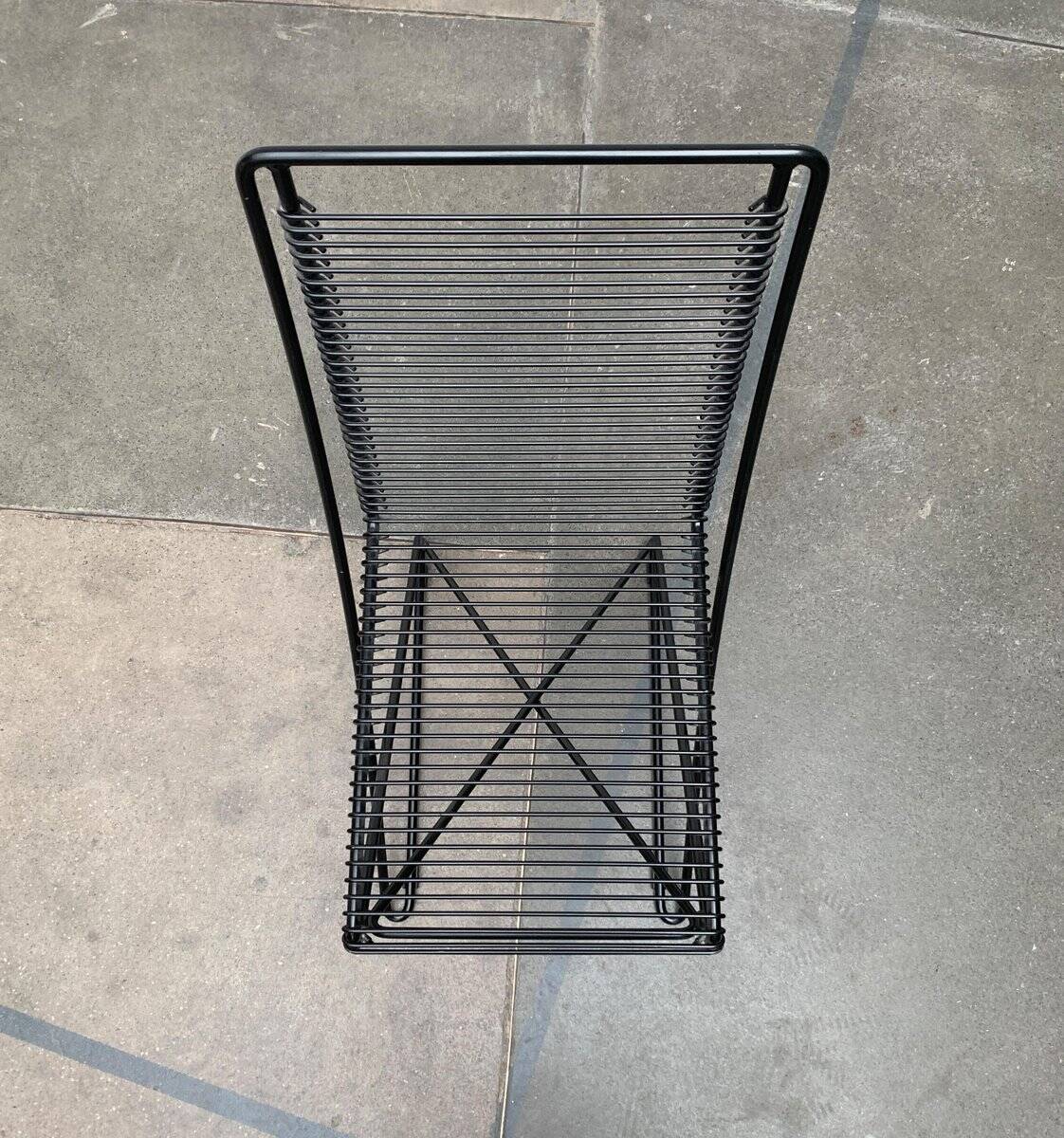 Set of black postmodern Kreuzschwinger chairs by Till Behrens for Schlubach, 1980s.