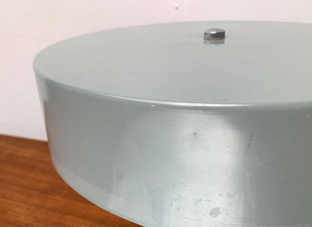 Minimalist table lamp model RV-41 Hungarian mid-century CCCP by Szarvasi Vas-Fémipari, 1960s