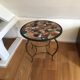 Table basse italienne en marqueterie de marbres colorés
